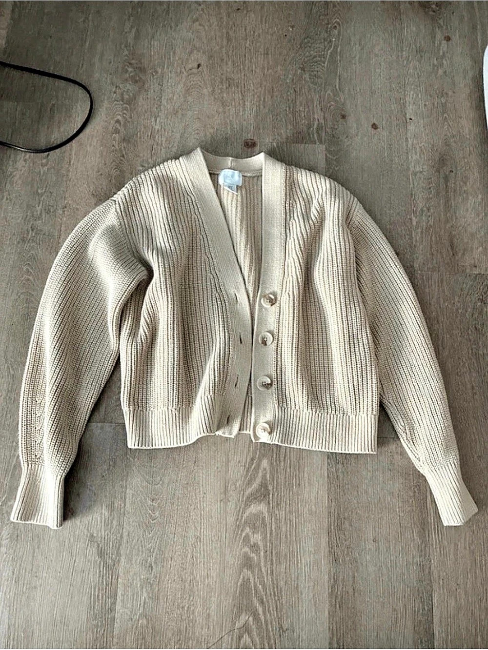 H&M Ribbed Button-Front Cardigan in Cream Size XS